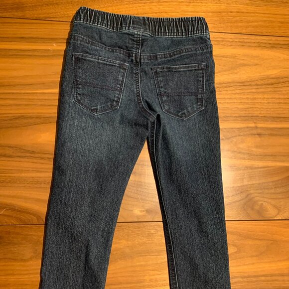 OshKosh B'gosh Blue Kids' Denim Jacket, siz e 8, EUC - Picture 9 of 13